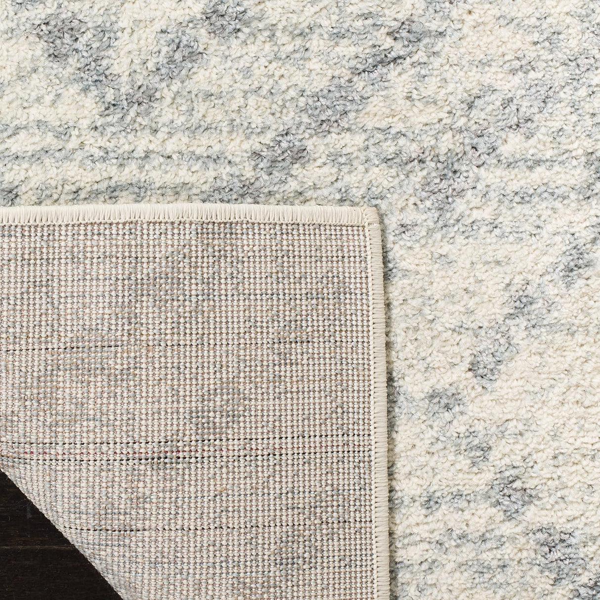 Alfombra Moderna con Diseño Diamante Distressed - ADR131T