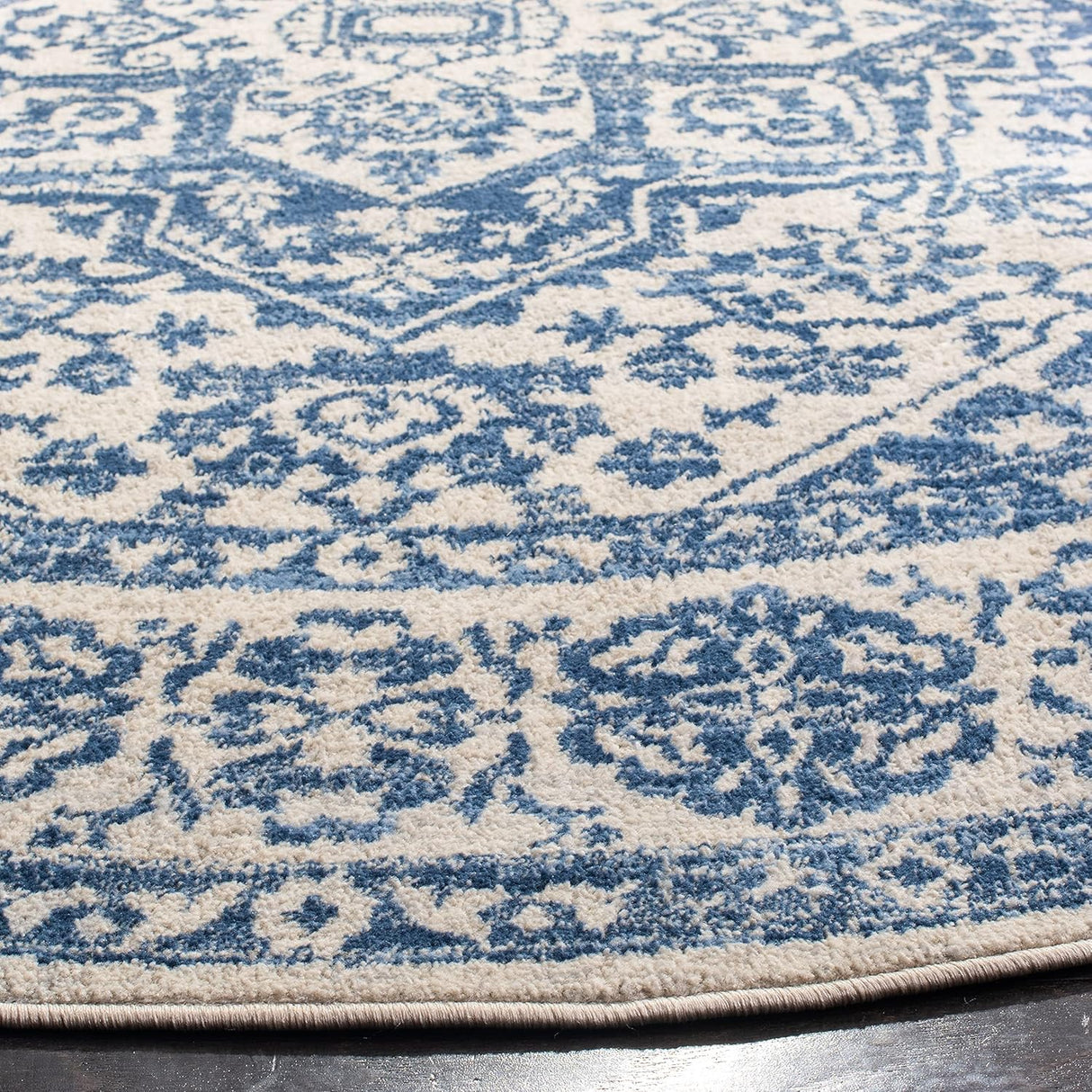 Alfombra Redonda Distressed 5' para Comedor y Sala BNT832M