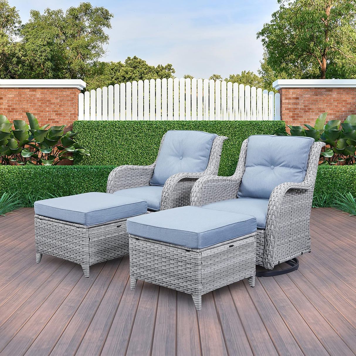 Belord Juego de muebles de patio al aire libre de 5 piezas, muebles de mimbre para conversación, sillas mecedoras giratorias para exteriores con sofá de 3 plazas y 2 otomanas para espacios pequeños, cojín azul bebé
