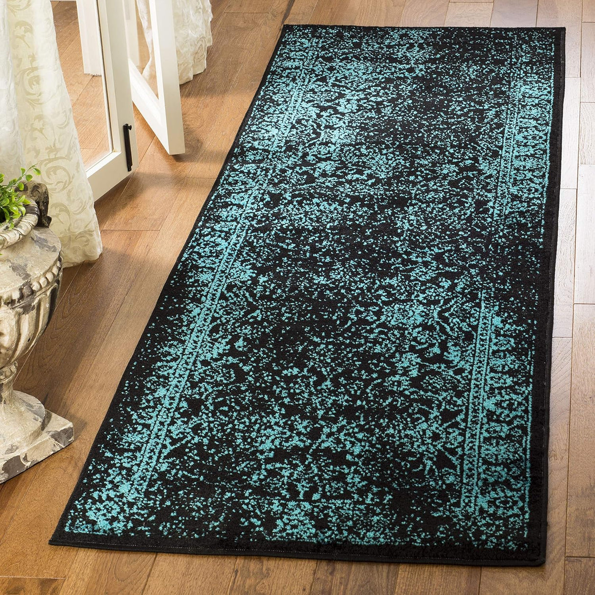 Alfombra Runner Geométrica Ideal para Áreas de Alto Tráfico ADR109K