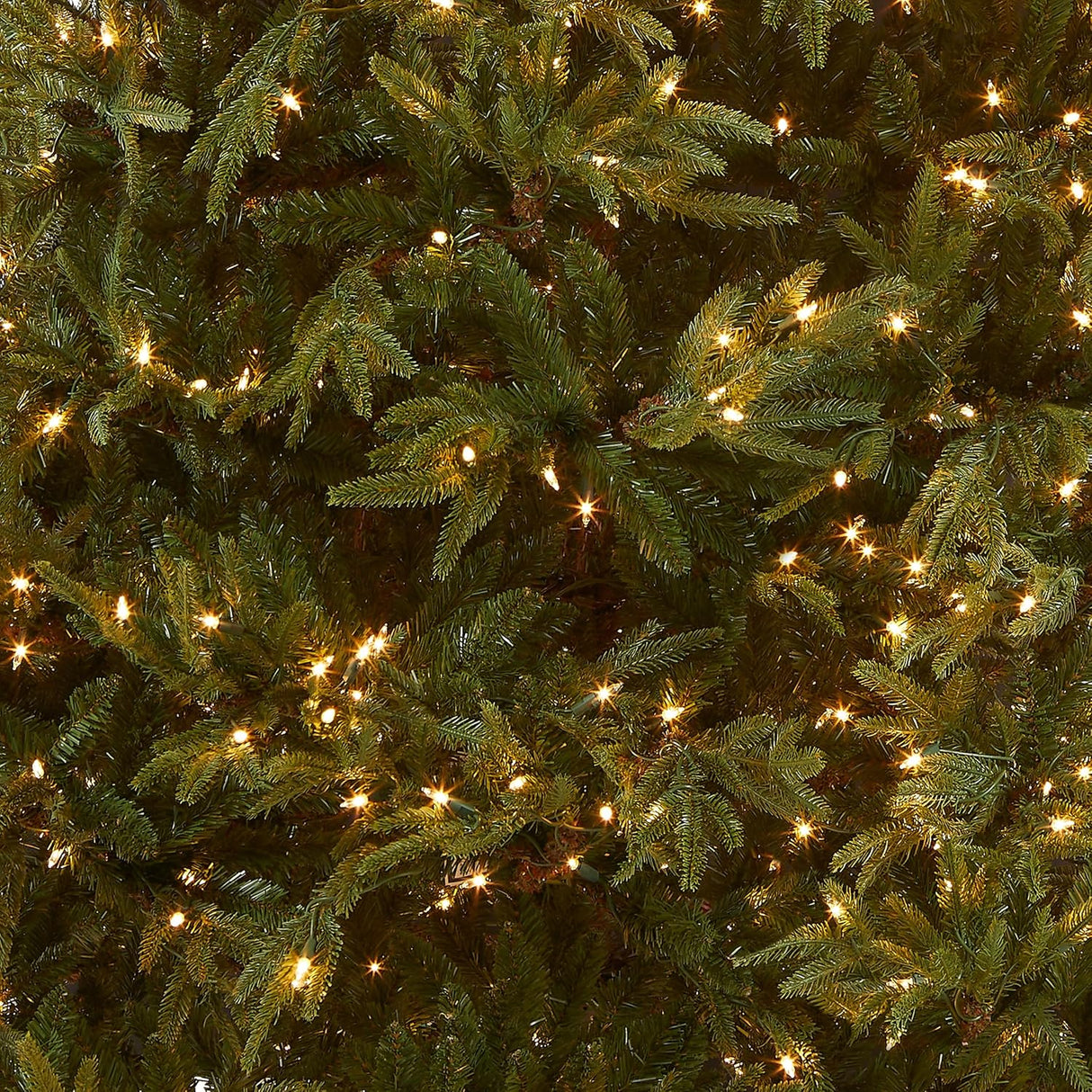 Árbol de Navidad Artificial Nacional Preiluminado 6.5 ft Frasier Grande