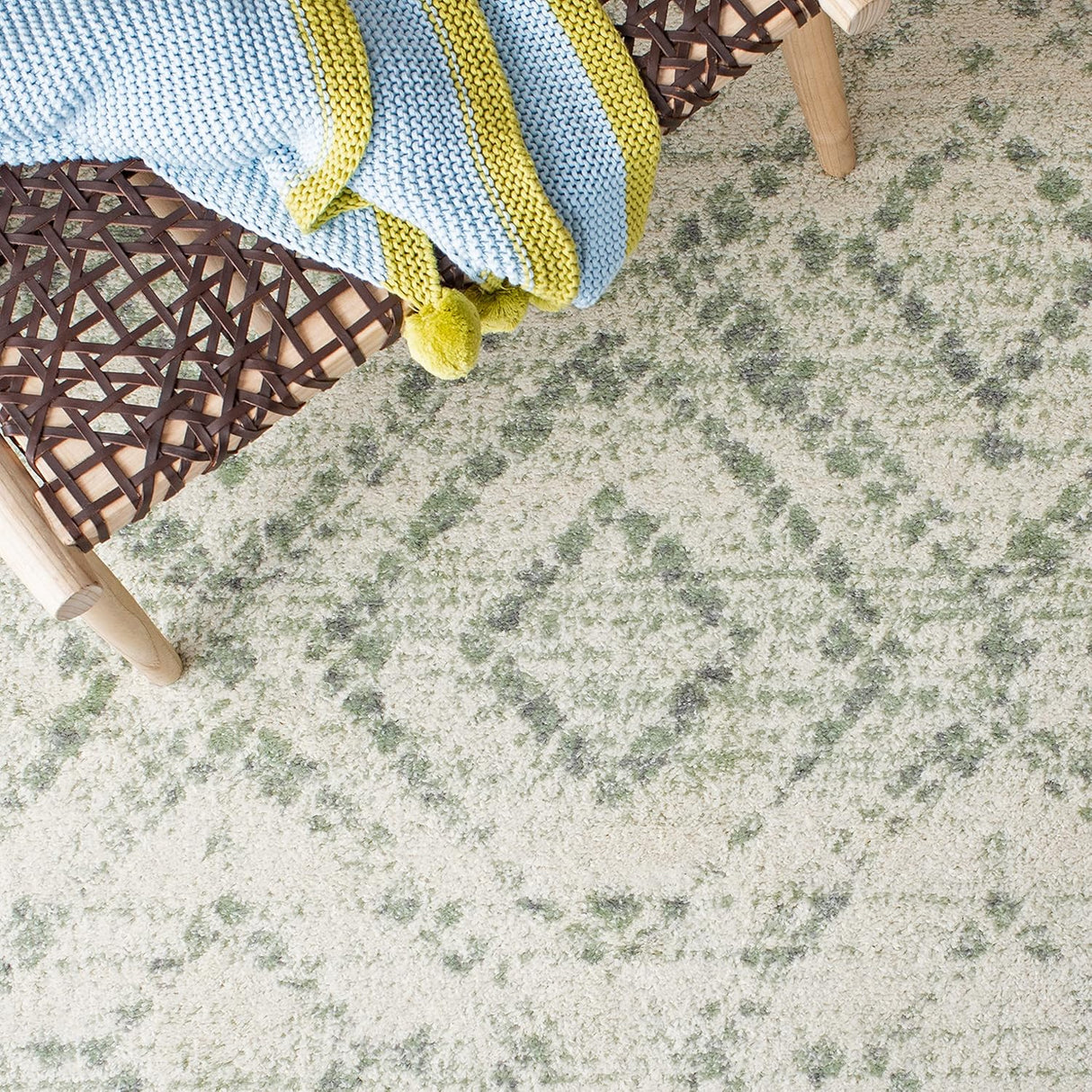 Alfombra Moderna Diseño Diamante Distressed, ADR131X