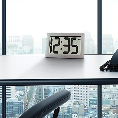 Acurite 75102 Reloj Digital Grande De 9,5  con Dígitos