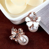 Aretes De Perlas Y Flores De Kemstone Aretes De Perlas