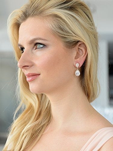 Mariell Dainty 14k Oro rosa Zirconia Cúbica Halo Lágrima