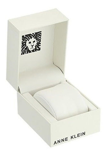 Reloj De Mujer De Cuero Plateado Y Tono Negro