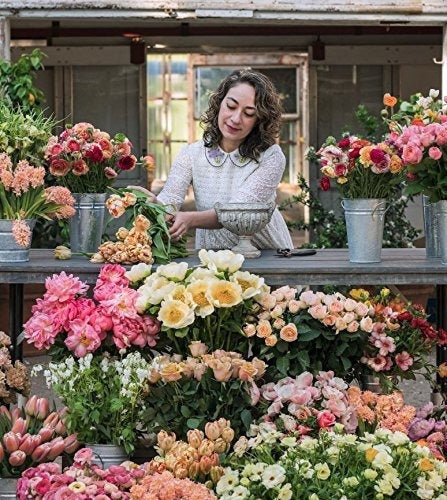 Color Me Floral: Impresionantes Arreglos Monocromáticos