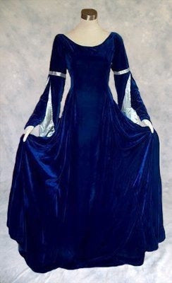 Vestido medieval de terciopelo