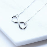 Spoil Cupid Collar De Cadena Infinito Clásico Plateado 925