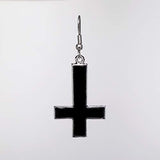 Pendientes De Peltre En Forma De Cruz Negra Pintada A Mano