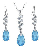 conjunto de pendientes hechos con cristales
