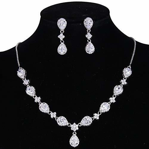 collar y aretes Flor de lágrima zirconia plateada