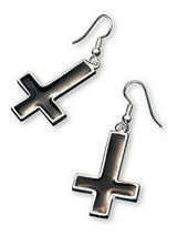 Pendientes De Peltre En Forma De Cruz Negra Pintada A Mano