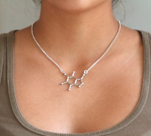 Collar Moldeado De La Molécula De Cafeína De Plata Esterlina
