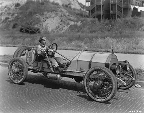 Fotografía del auto de carreras Mercer