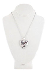 Curación Controse Para Un Collar De Corazón Roto