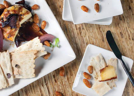 Plato Triangular Mod® 7.5" x 4" - Paquete de 12 piezas